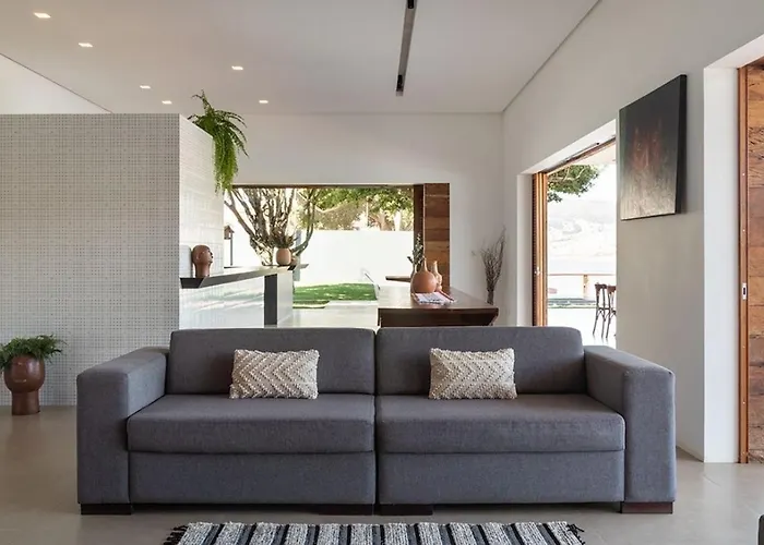 Pousada Noah Capitólio